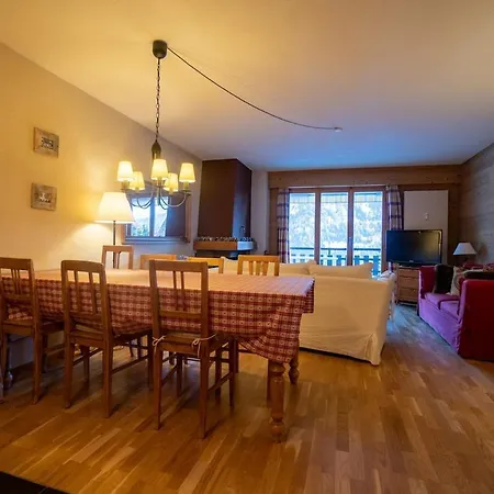 Anémone 11 - 2 Cosy, Balcon Plein Sud Avec Vue Sur Les Montagnes Apartamento
